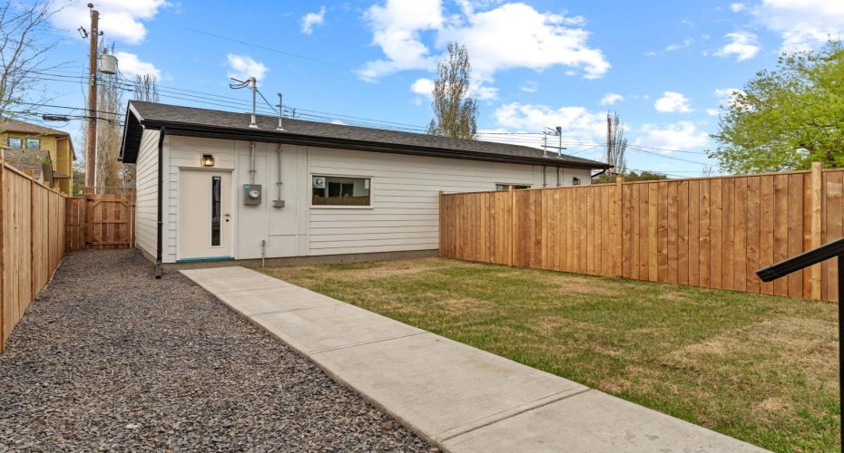 454 22 Avenue, Calgary, Alberta T2M 1N3, 5 Bedrooms Bedrooms, ,4 BathroomsBathrooms,Residential,For Sale,22,A2311924