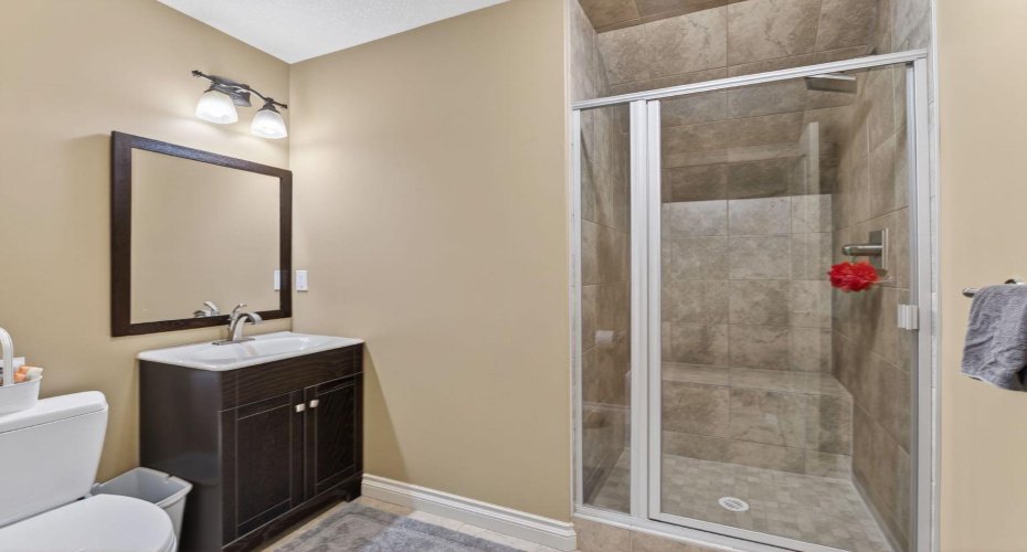 2 Ranchers Green, Okotoks, Alberta T1S 0G6, 4 Bedrooms Bedrooms, ,4 BathroomsBathrooms,Residential,For Sale,Ranchers,A2311245