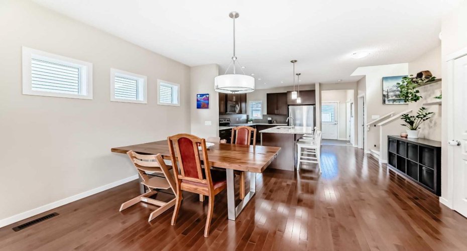 199 River Heights Green, Cochrane, Alberta T4C0S3, 3 Bedrooms Bedrooms, ,3 BathroomsBathrooms,Residential,For Sale,River Heights,A2312400