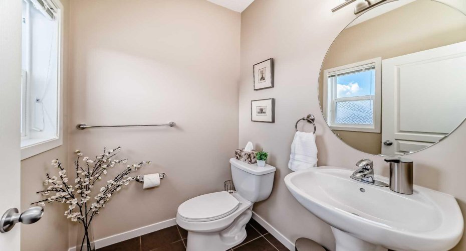 199 River Heights Green, Cochrane, Alberta T4C0S3, 3 Bedrooms Bedrooms, ,3 BathroomsBathrooms,Residential,For Sale,River Heights,A2312400