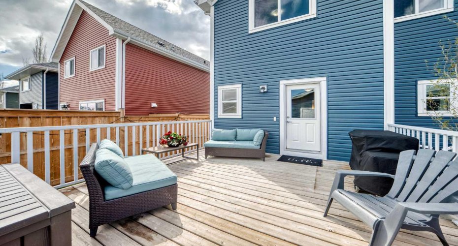 199 River Heights Green, Cochrane, Alberta T4C0S3, 3 Bedrooms Bedrooms, ,3 BathroomsBathrooms,Residential,For Sale,River Heights,A2312400