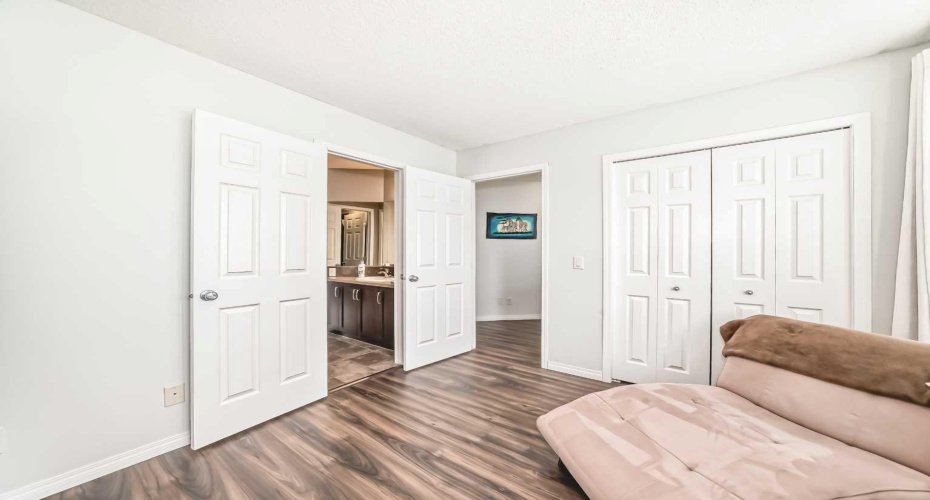 485 Cimarron Boulevard, Okotoks, Alberta T1S 0J6, 4 Bedrooms Bedrooms, ,4 BathroomsBathrooms,Residential,For Sale,Cimarron,A2312658