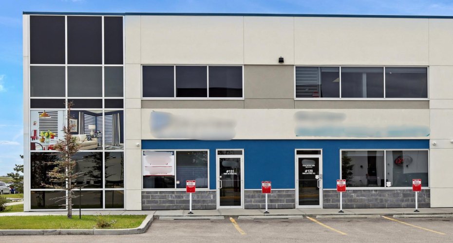 10985 38 Street, Calgary, Alberta T3N1E7, ,Commercial,For Sale,38,A2313183