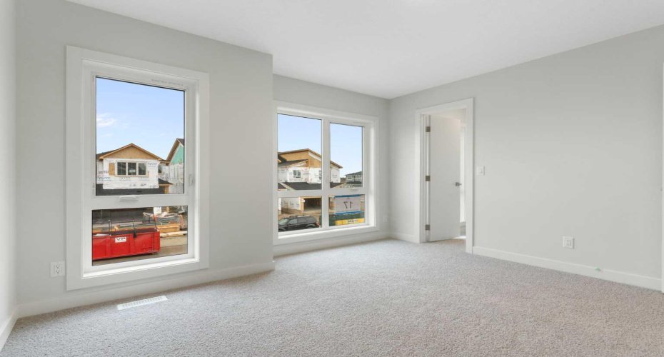 125 Southborough Common, Cochrane, Alberta T4C 2P5, 3 Bedrooms Bedrooms, ,3 BathroomsBathrooms,Residential,For Sale,Southborough,A2311773