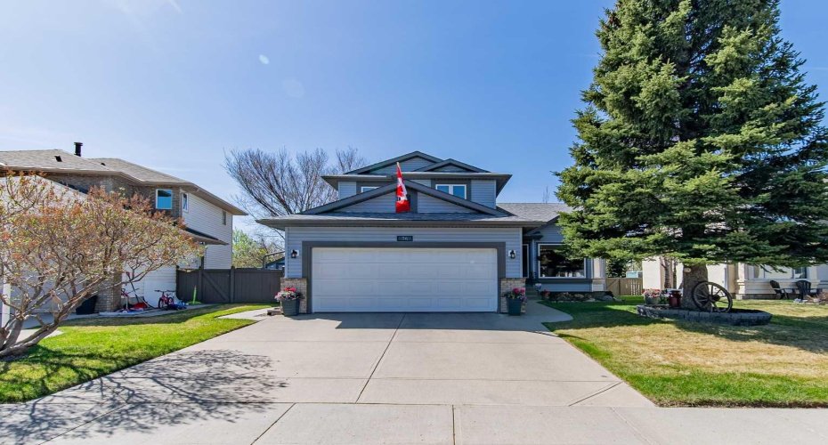 Welcome Home to 76 Sunset Cres., Okotoks