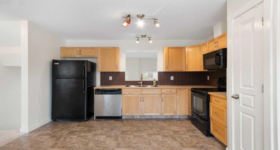 59 Cimarron Vista Gardens, Okotoks, Alberta T1S0G3, 3 Bedrooms Bedrooms, ,3 BathroomsBathrooms,Residential,For Sale,Cimarron Vista,A2313570
