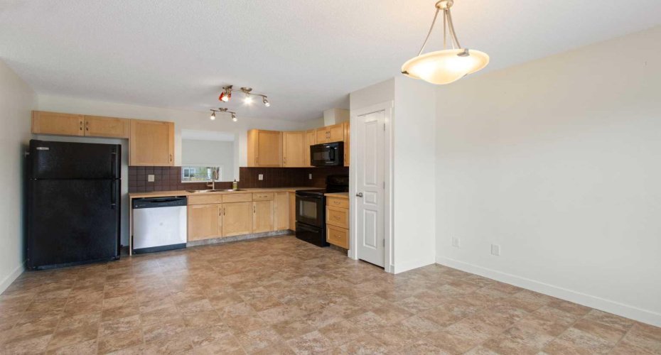 59 Cimarron Vista Gardens, Okotoks, Alberta T1S0G3, 3 Bedrooms Bedrooms, ,3 BathroomsBathrooms,Residential,For Sale,Cimarron Vista,A2313570