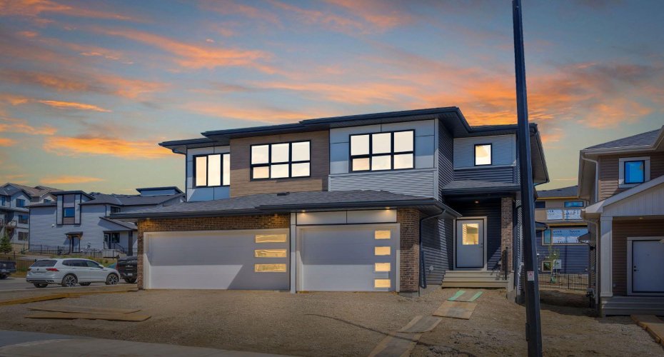 7 Heritage Heath, Cochrane, Alberta T4C 3K8, 3 Bedrooms Bedrooms, ,3 BathroomsBathrooms,Residential,For Sale,Heritage,A2310847