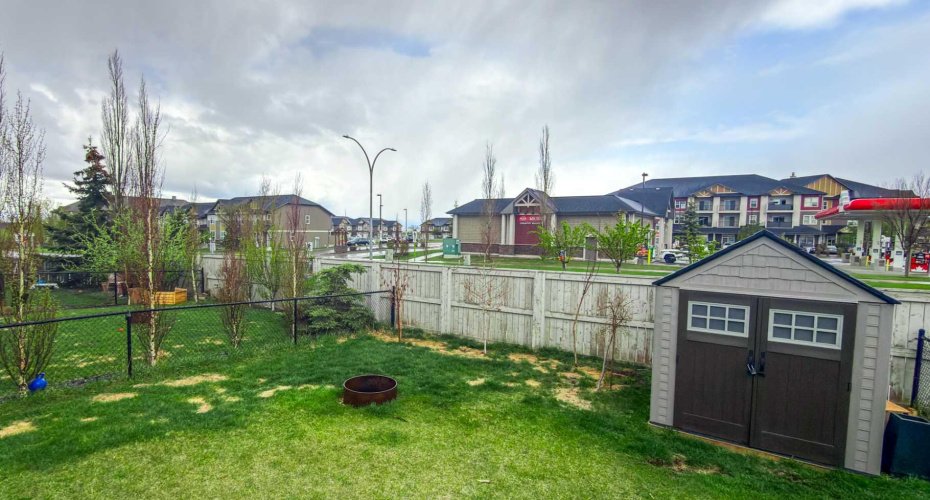 17 Sunset Heights, Cochrane, Alberta T4C 0C7, 4 Bedrooms Bedrooms, ,3 BathroomsBathrooms,Residential,For Sale,Sunset,A2311309