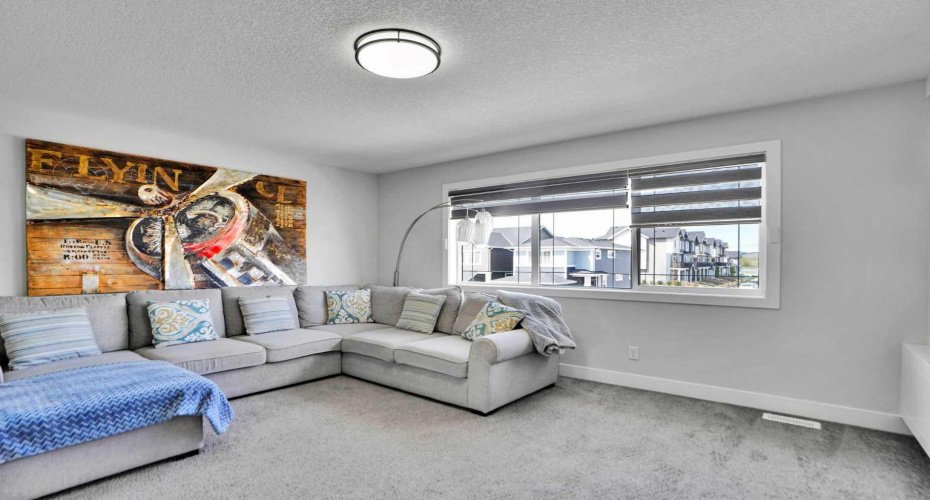 3 Rivercrest Common, Cochrane, Alberta T4C2V2, 4 Bedrooms Bedrooms, ,4 BathroomsBathrooms,Residential,For Sale,Rivercrest,A2313193