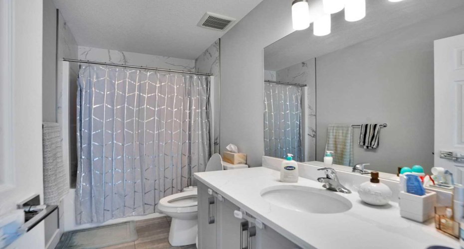 3 Rivercrest Common, Cochrane, Alberta T4C2V2, 4 Bedrooms Bedrooms, ,4 BathroomsBathrooms,Residential,For Sale,Rivercrest,A2313193