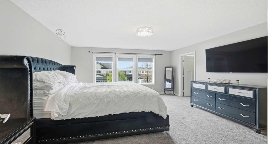 16 Sunset Terrace, Cochrane, Alberta T4C 0G1, 3 Bedrooms Bedrooms, ,4 BathroomsBathrooms,Residential,For Sale,Sunset,A2314785