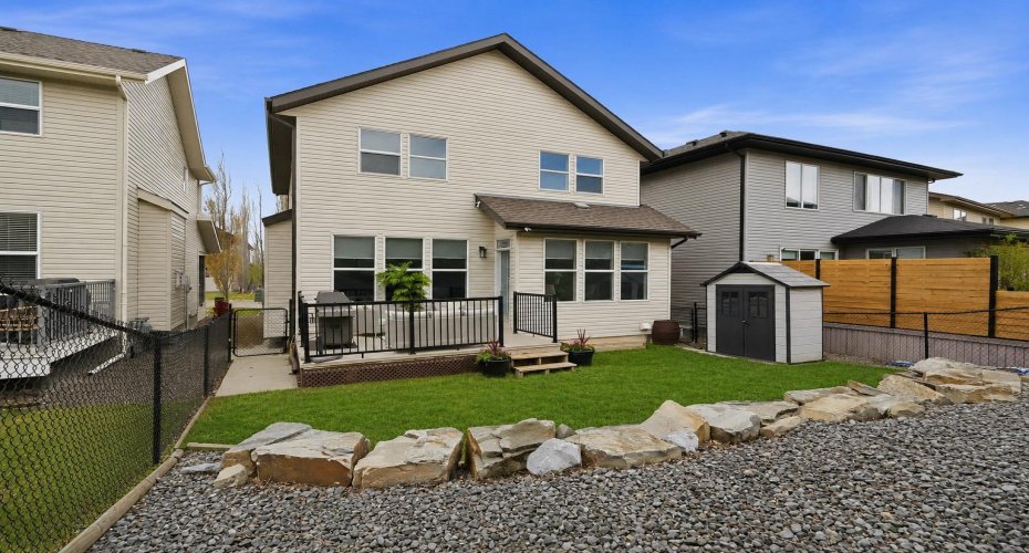 16 Sunset Terrace, Cochrane, Alberta T4C 0G1, 3 Bedrooms Bedrooms, ,4 BathroomsBathrooms,Residential,For Sale,Sunset,A2314785