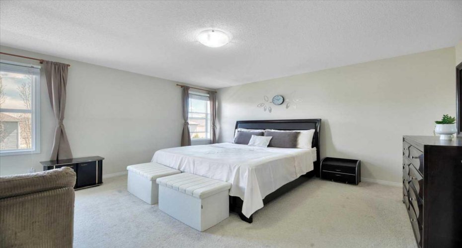 145 Viewpointe Terrace, Chestermere, Alberta T1X0R1, 3 Bedrooms Bedrooms, ,3 BathroomsBathrooms,Residential,For Sale,Viewpointe,A2312076