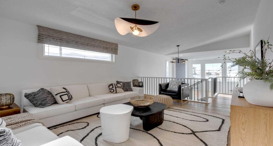 381 Dawson Wharf Road, Chestermere, Alberta T1X2W3, 4 Bedrooms Bedrooms, ,3 BathroomsBathrooms,Residential,For Sale,Dawson Wharf,A2314676