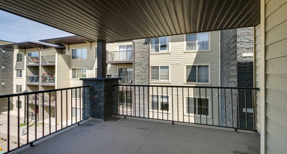 625 Glenbow Drive, Cochrane, Alberta T4C 1E8, 2 Bedrooms Bedrooms, ,2 BathroomsBathrooms,Residential,For Sale,Glenbow,A2314816