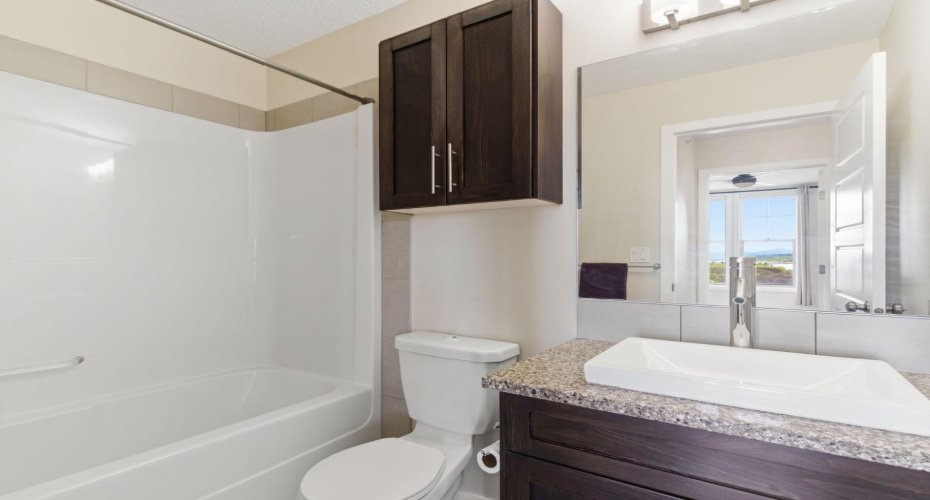 4 pc bathroom