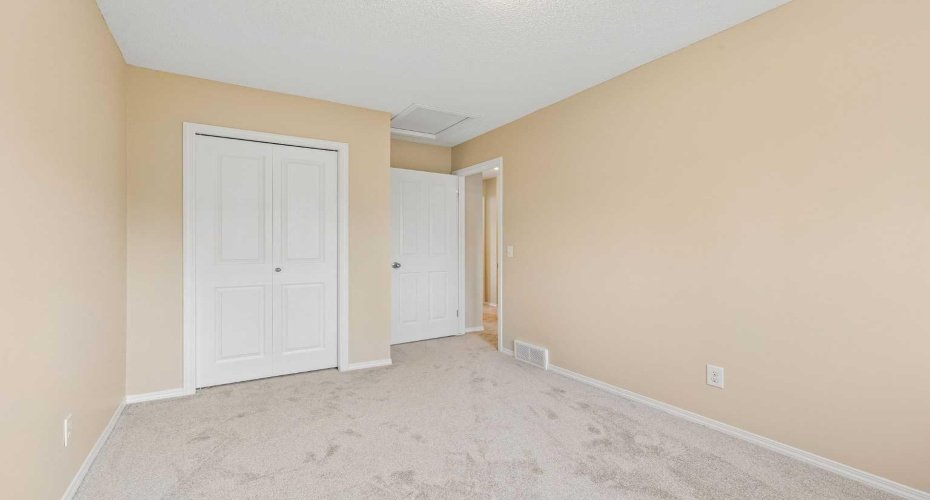 105 Drake Landing Common, Okotoks, Alberta T1S 0C9, 4 Bedrooms Bedrooms, ,3 BathroomsBathrooms,Residential,For Sale,Drake Landing,A2315297