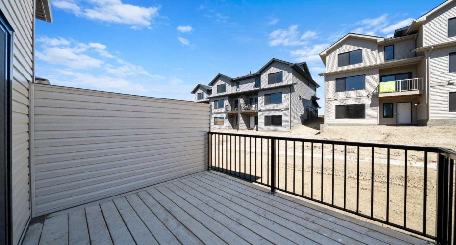 83 Heritage Manor, Cochrane, Alberta T4C 3K8, 3 Bedrooms Bedrooms, ,3 BathroomsBathrooms,Residential,For Sale,Heritage,A2315298