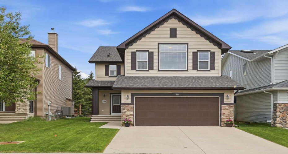 18 Drake Landing Crescent, Okotoks, Alberta T1S 0C1, 4 Bedrooms Bedrooms, ,4 BathroomsBathrooms,Residential,For Sale,Drake Landing,A2312430
