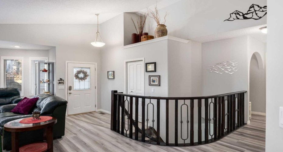 138 West Creek Springs, Chestermere, Alberta T1X 1N8, 4 Bedrooms Bedrooms, ,3 BathroomsBathrooms,Residential,For Sale,West Creek,A2313313