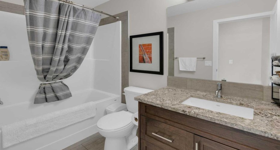 4PC Bath on Upper Level