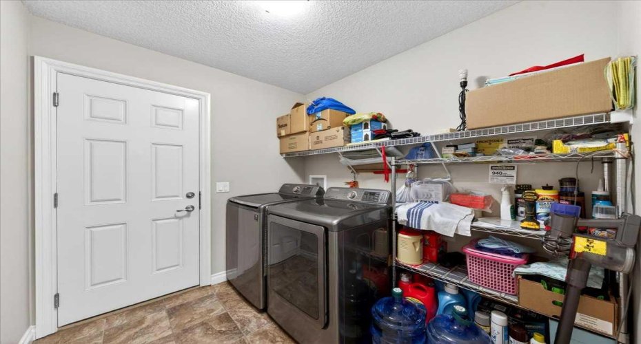 248 Rainbow Falls Way, Chestermere, Alberta T1X 0S9, 4 Bedrooms Bedrooms, ,3 BathroomsBathrooms,Residential,For Sale,Rainbow Falls,A2315501