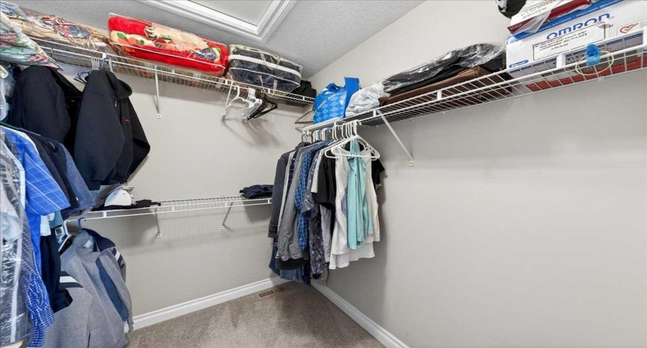 248 Rainbow Falls Way, Chestermere, Alberta T1X 0S9, 4 Bedrooms Bedrooms, ,3 BathroomsBathrooms,Residential,For Sale,Rainbow Falls,A2315501
