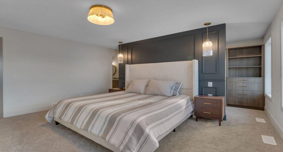 2044 Waterbury Road, Chestermere, Alberta T1X 3A9, 5 Bedrooms Bedrooms, ,5 BathroomsBathrooms,Residential,For Sale,Waterbury,A2315623