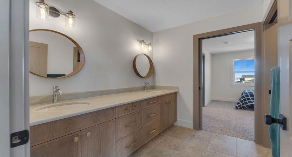 2044 Waterbury Road, Chestermere, Alberta T1X 3A9, 5 Bedrooms Bedrooms, ,5 BathroomsBathrooms,Residential,For Sale,Waterbury,A2315623