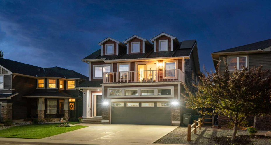 9 Westridge Way, Okotoks, Alberta T1S 0K1, 4 Bedrooms Bedrooms, ,4 BathroomsBathrooms,Residential,For Sale,Westridge,A2314550