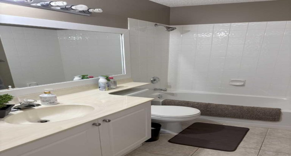249 West Lakeview Place, Chestermere, Alberta T1X1K4, 3 Bedrooms Bedrooms, ,4 BathroomsBathrooms,Residential,For Sale,West Lakeview,A2314894