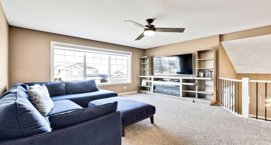 205 Aspenmere Way, Chestermere, Alberta T1X 0Y2, 4 Bedrooms Bedrooms, ,4 BathroomsBathrooms,Residential,For Sale,Aspenmere,A2286195