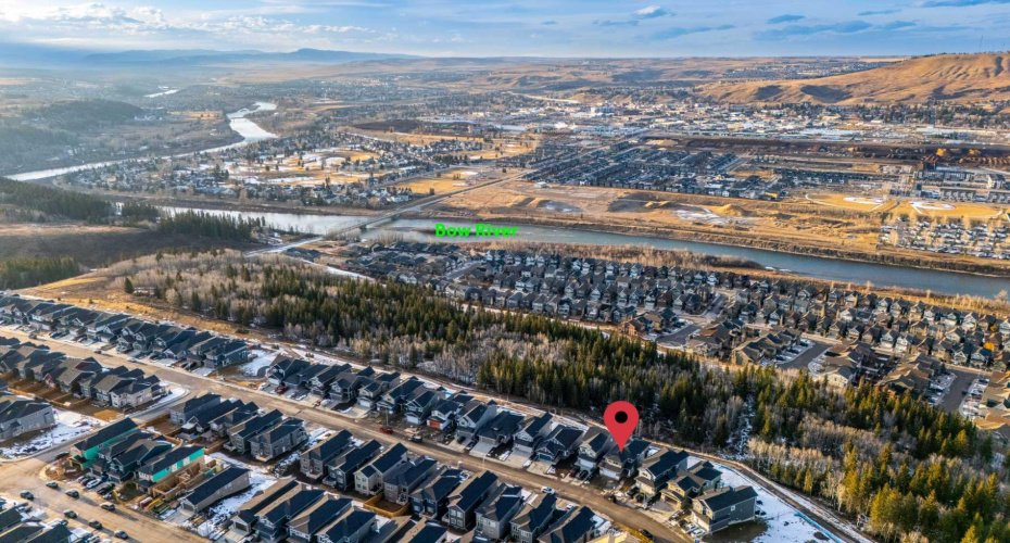 495 Rivercrest View, Cochrane, Alberta T4C 2W9, 4 Bedrooms Bedrooms, ,4 BathroomsBathrooms,Residential,For Sale,Rivercrest,A2300229