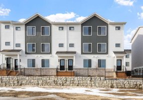 25 Wildwoods Court, Airdrie, Alberta T4B 5V8, 4 Bedrooms Bedrooms, ,3 BathroomsBathrooms,Residential,For Sale,Wildwoods,A2314213