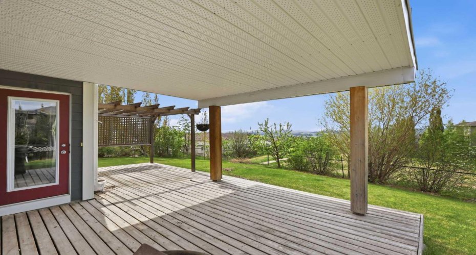 99 Sunset View, Cochrane, Alberta T4C 0E8, 4 Bedrooms Bedrooms, ,4 BathroomsBathrooms,Residential,For Sale,Sunset,A2316086