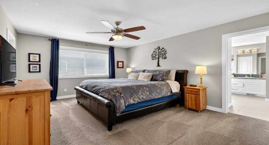 236 Aspenmere Circle, Chestermere, Alberta T1X 0T6, 3 Bedrooms Bedrooms, ,3 BathroomsBathrooms,Residential,For Sale,Aspenmere,A2314768