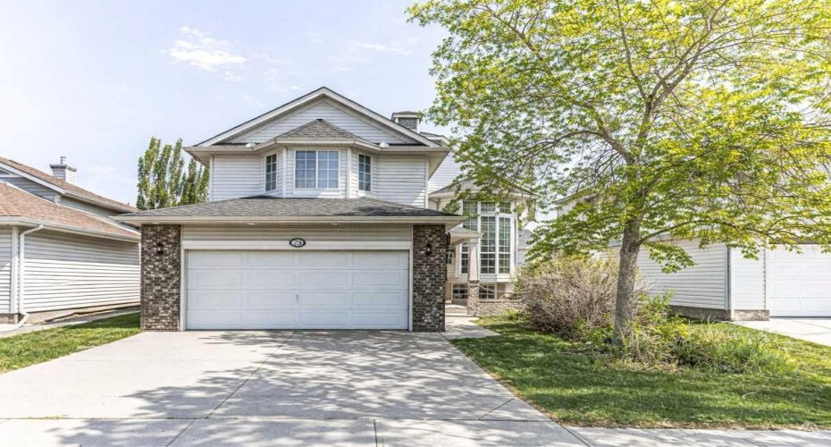 79 West Lakeview Passage, Chestermere, Alberta T1X 1E7, 3 Bedrooms Bedrooms, ,2 BathroomsBathrooms,Residential,For Sale,West Lakeview,A2314882