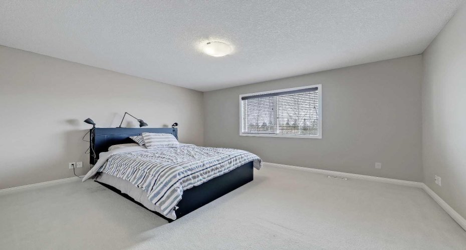 196 Hawkmere Way, Chestermere, Alberta T1X 0C9, 3 Bedrooms Bedrooms, ,3 BathroomsBathrooms,Residential,For Sale,Hawkmere,A2306632