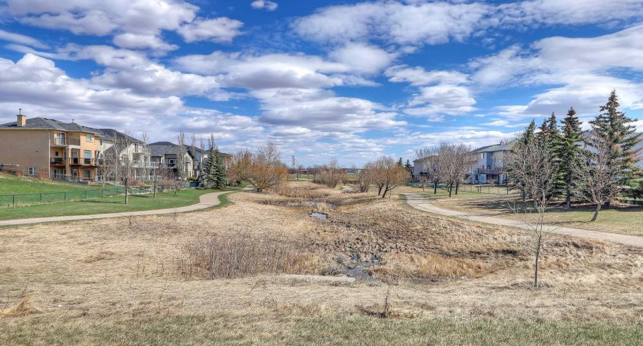 196 Hawkmere Way, Chestermere, Alberta T1X 0C9, 3 Bedrooms Bedrooms, ,3 BathroomsBathrooms,Residential,For Sale,Hawkmere,A2306632