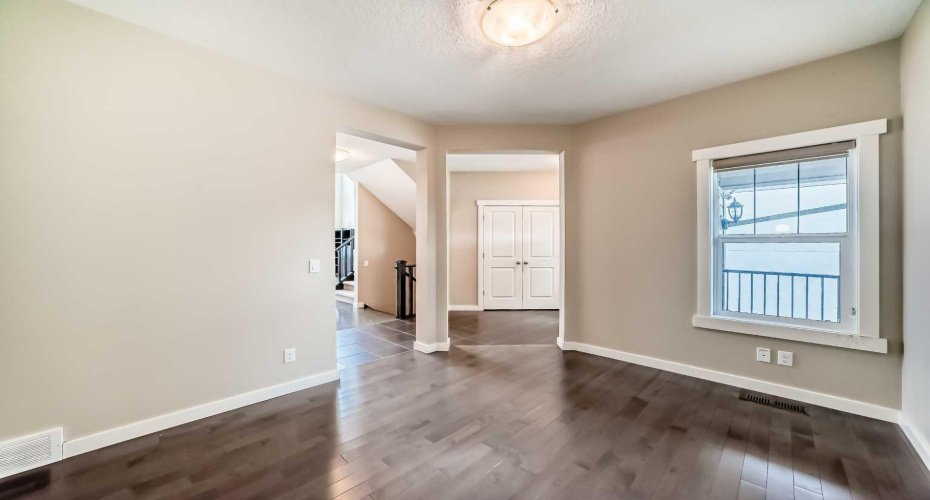 210 Stonemere Green, Chestermere, Alberta T1X 0S2, 3 Bedrooms Bedrooms, ,3 BathroomsBathrooms,Residential,For Sale,Stonemere,A2308839