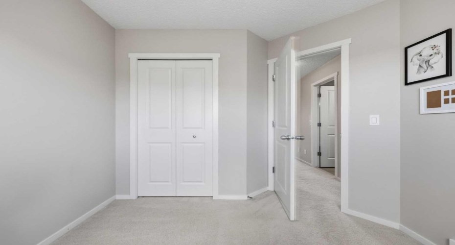 93 Sunvalley Road, Cochrane, Alberta T4C0X7, 4 Bedrooms Bedrooms, ,4 BathroomsBathrooms,Residential,For Sale,Sunvalley,A2309310