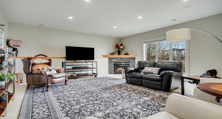 168 West Creek Landing, Chestermere, Alberta T1X 1R8, 4 Bedrooms Bedrooms, ,3 BathroomsBathrooms,Residential,For Sale,West Creek,A2308848