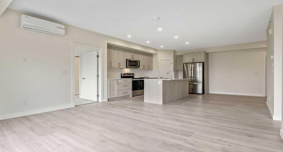 100 Banister Drive, Okotoks, Alberta T1S 5Y2, 2 Bedrooms Bedrooms, ,2 BathroomsBathrooms,Residential,For Sale,Banister,A2313986