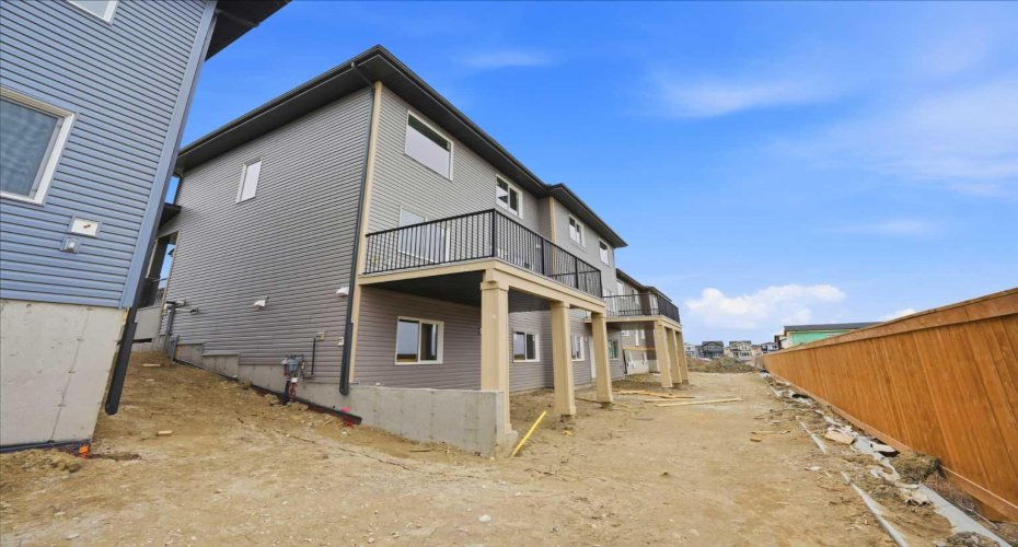 46 Waterford Mews, Chestermere, Alberta T1X 3B6, 4 Bedrooms Bedrooms, ,3 BathroomsBathrooms,Residential,For Sale,Waterford,A2315801