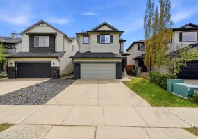 379 Cimarron Boulevard, Okotoks, Alberta T1S2L8, 4 Bedrooms Bedrooms, ,4 BathroomsBathrooms,Residential,For Sale,Cimarron,A2312540