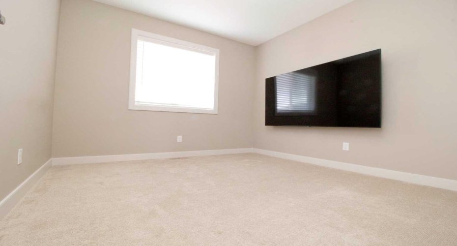 Bedroom 3/Office Room