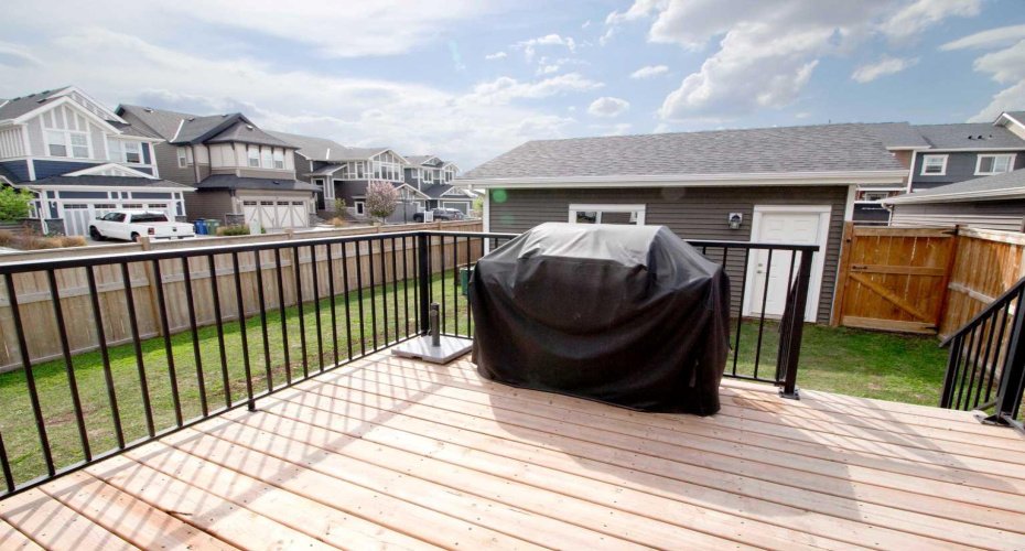 3 Sunrise Heights, Cochrane, Alberta T4C 2R8, 4 Bedrooms Bedrooms, ,4 BathroomsBathrooms,Residential,For Sale,Sunrise,A2315957