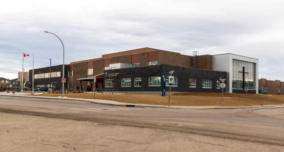 Holy Spirit School k-8
