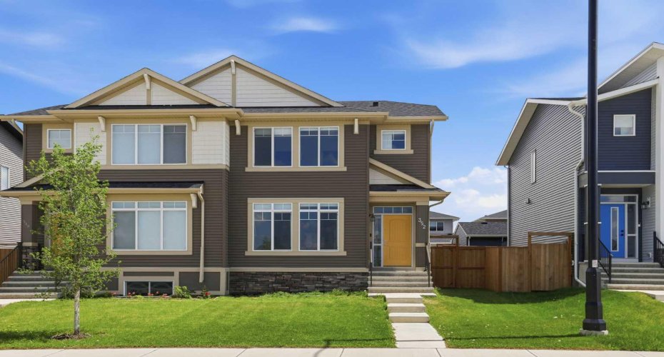 352 Dawson Drive, Chestermere, Alberta T1X 2R6, 3 Bedrooms Bedrooms, ,3 BathroomsBathrooms,Residential,For Sale,Dawson,A2317682